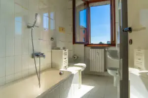 Trilocale in vendita Lodi bagno con vasca