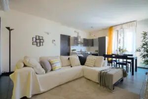 Agenzia Immobiliare Lodi - Vendita Bilocale Monza cucina a vista