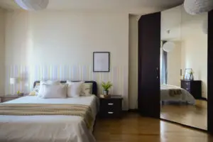 Agenzia Immobiliare Lodi - Vendita Bilocale Monza camera spaziosa