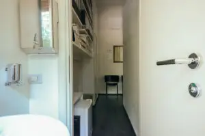 Agenzia immobiliare Lodi - Ufficio di Rappresentanza Zona Giardini bagno