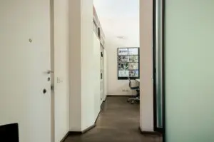 Agenzia immobiliare Lodi - Ufficio di Rappresentanza Zona Giardini corridoio