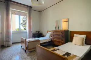 Agenzia Immobiliare Lodi 4 locali Zona Fanfani cameretta luminosa