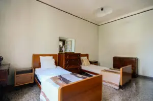 Agenzia Immobiliare Lodi 4 locali Zona Fanfani camera ampia e luminosa