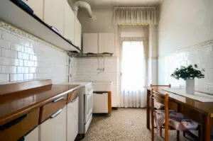 Agenzia Immobiliare Lodi 4 locali Zona Fanfani cucina
