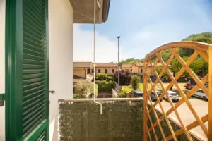 Vendita trilocale San Colonbano al Lambro, secondo balcone comodo